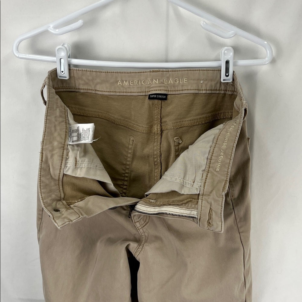 American Eagle - Women’s Jeans - Khaki - Size 12 Short - Super High Rise Jegging - Picture 6 of 11